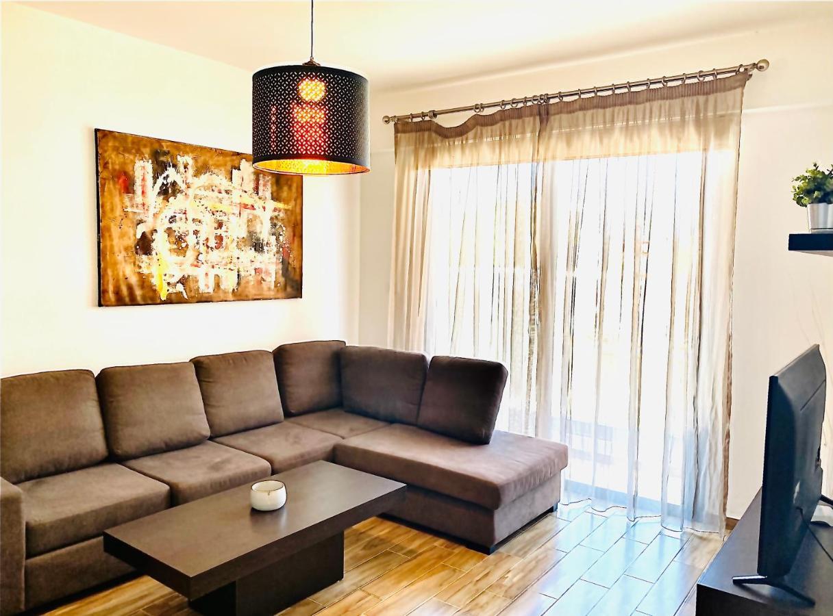 Bali Suites 101 Larnaca Luaran gambar